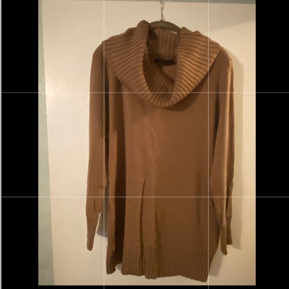 Limited Cowl Light Weight sweater